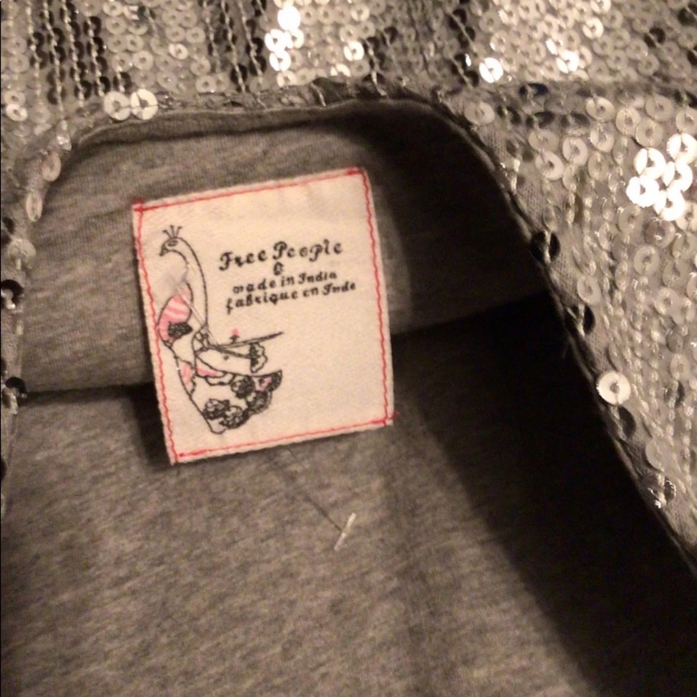 Free People - Picture 4 of 6